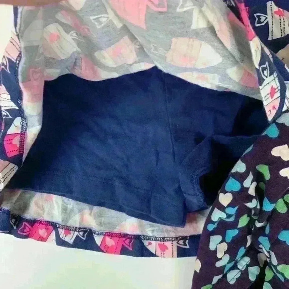 3 for $30 Girls clothes Skirts Sz Small - Picture 5 of 6